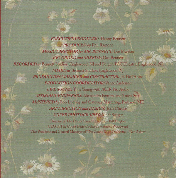 Tony Bennett Featuring Count Basie Big Band - A Swingin' Christmas (CD) (VG+) - Endless Media