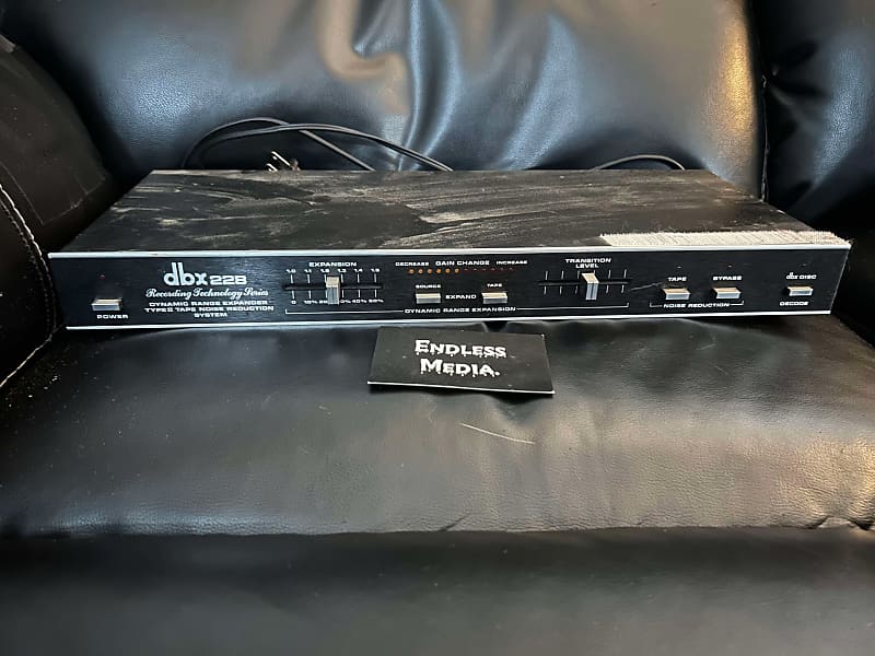 dbx 228 Type II Tape Noise Reduction System & Dynamic Range Expander