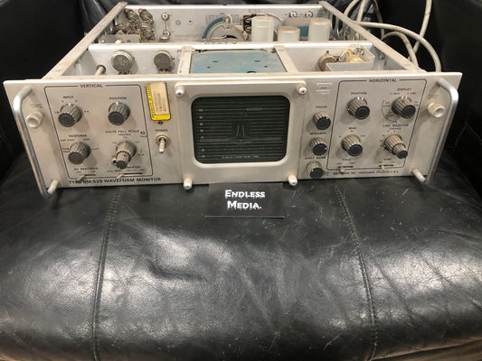 Tektronix Type RM 529 Waveform Monitor - Endless Media