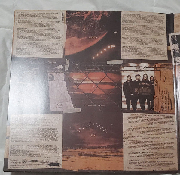 Of Mice & Men : Earthandsky (LP, Album, Ltd, Cle)