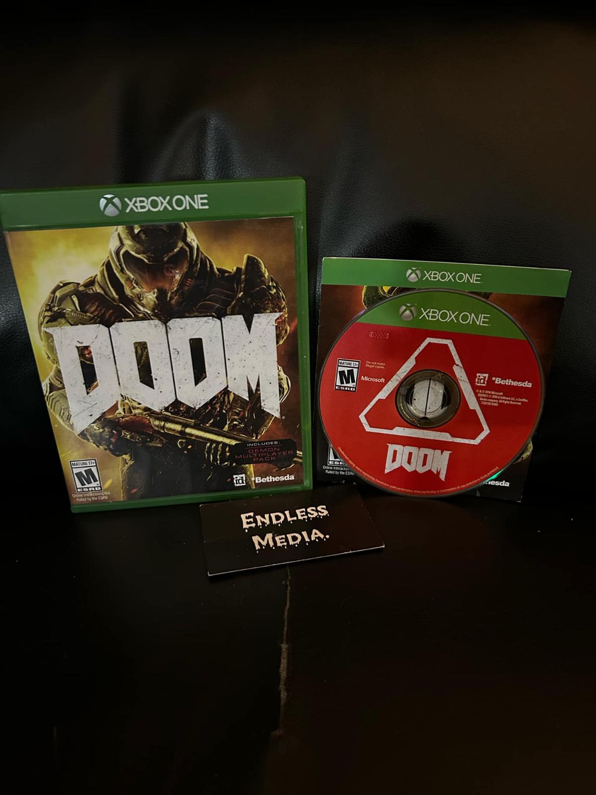 Doom Microsoft Xbox One CIB Video Game