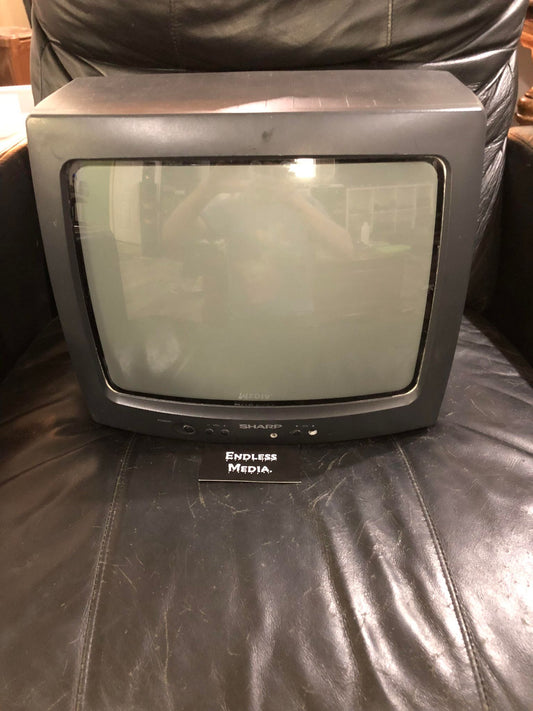 SHARP 13” Color Television Model Retro Gaming CRT TV