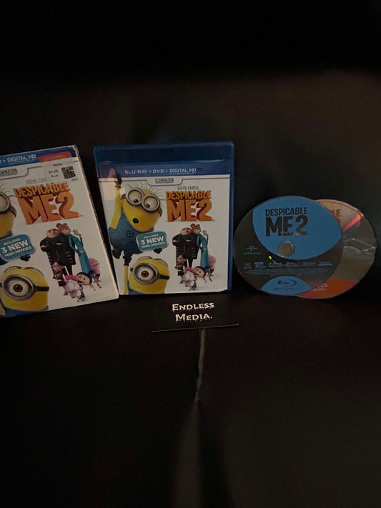 Despicable Me 2 [Blu-ray] (Very Good)