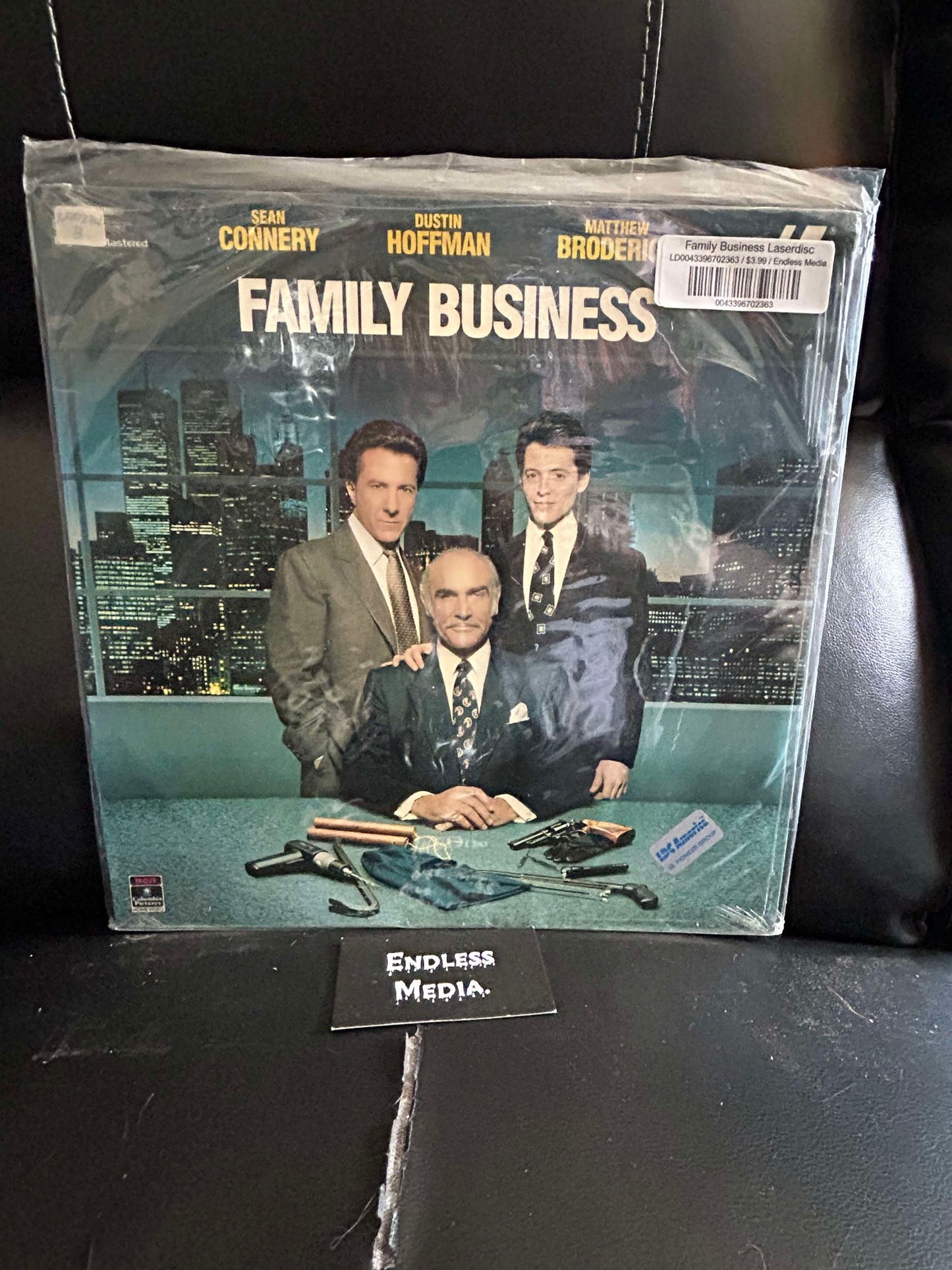 Family Business [Laserdisc] (Very Good)