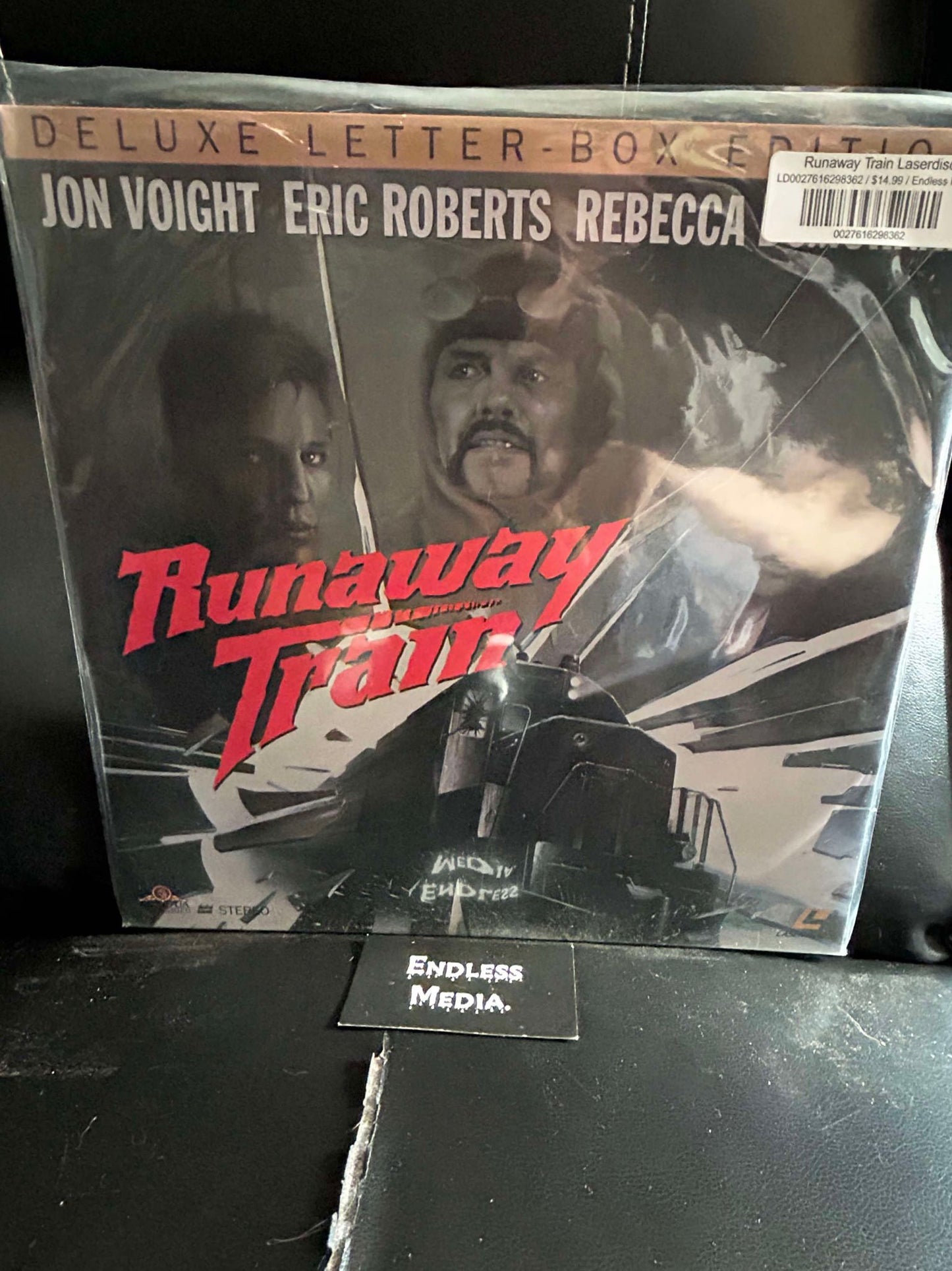 Runaway Train [Deluxe Letter-Box Edition] [Laserdisc] (Very Good)