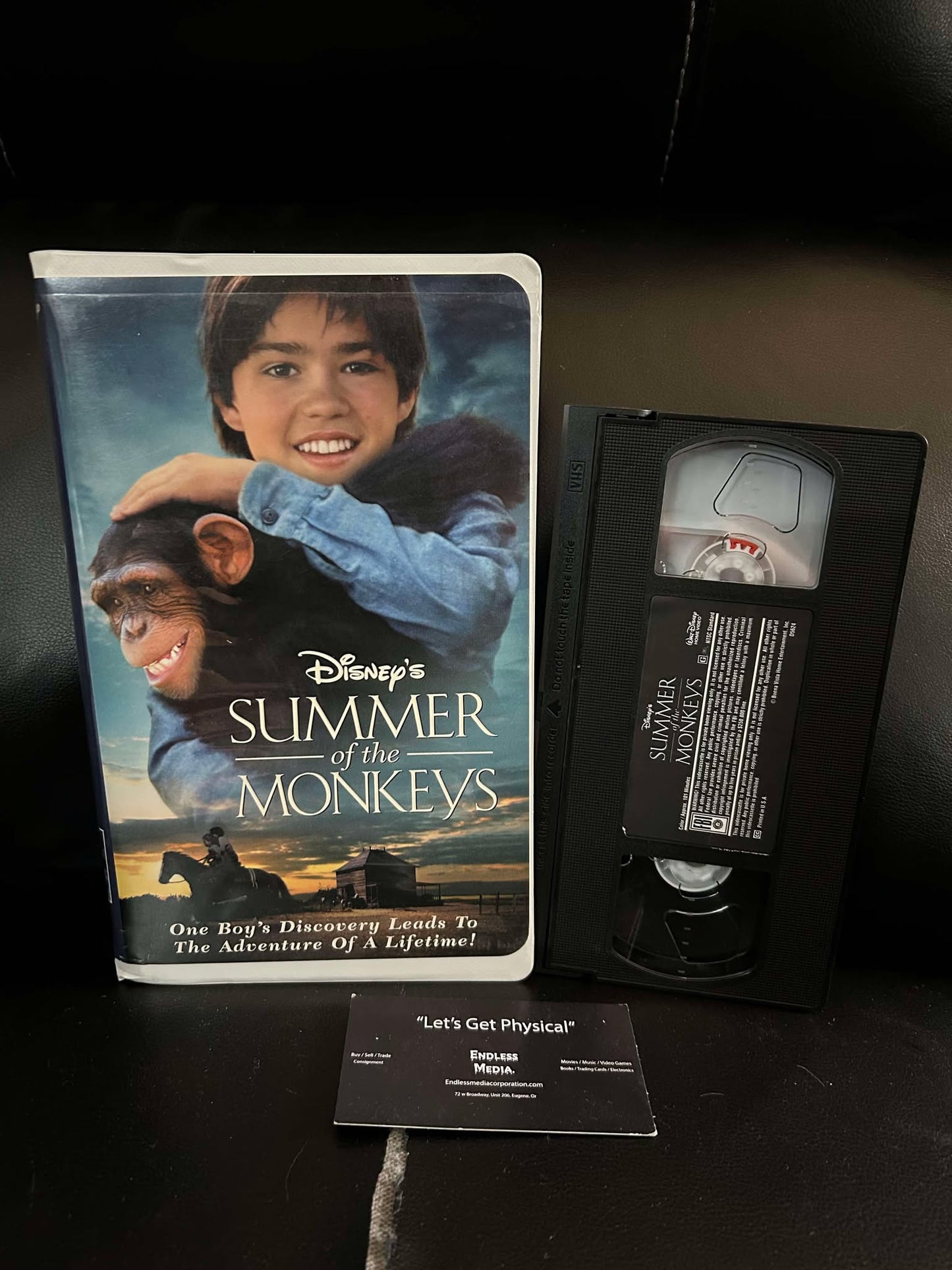 Summer of the Monkeys [VHS Tape] (Very Good)