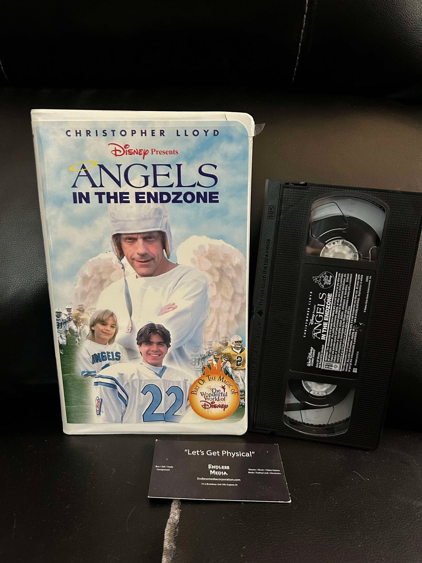 Angels in the Endzone [VHS Tape] (Very Good)