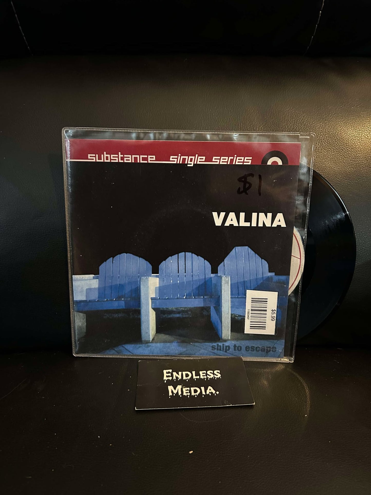 Valina - Ship To Escape (7") (VG+)