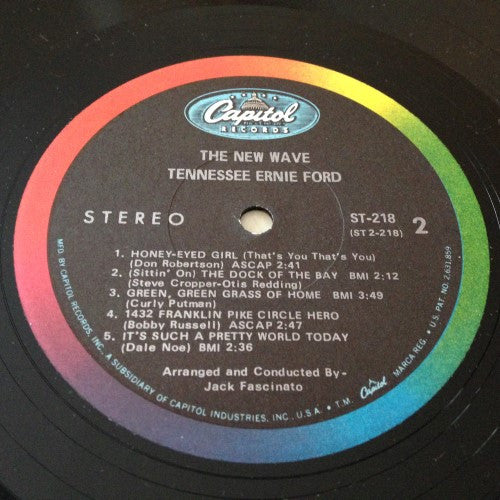 Tennessee Ernie Ford : The New Wave (LP, Album)