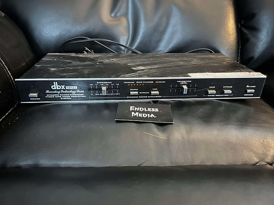 dbx 228 Type II Tape Noise Reduction System & Dynamic Range Expander