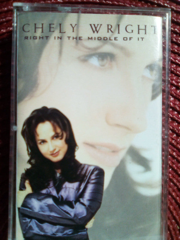 Chely Wright - Right In The Middle Of It (Cassette) (VG+) - Endless Media